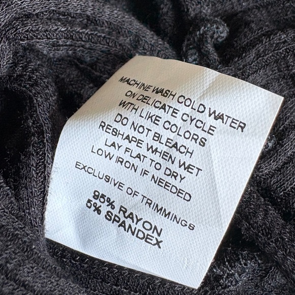 Antistar ruffle short sleeve ruched crop top black Small - Picture 10 of 15